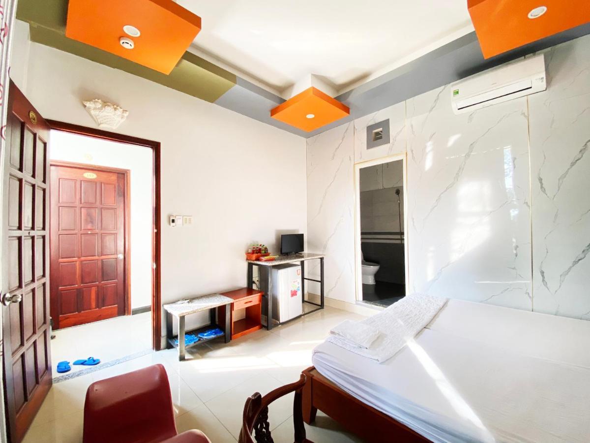 Ngoc Kha Tu 1 Hotel Long Xuyên Екстериор снимка
